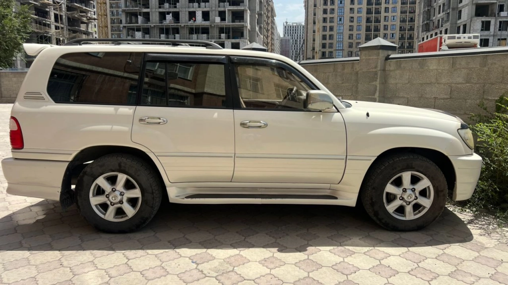 Lexus LX, 2000, 4.7