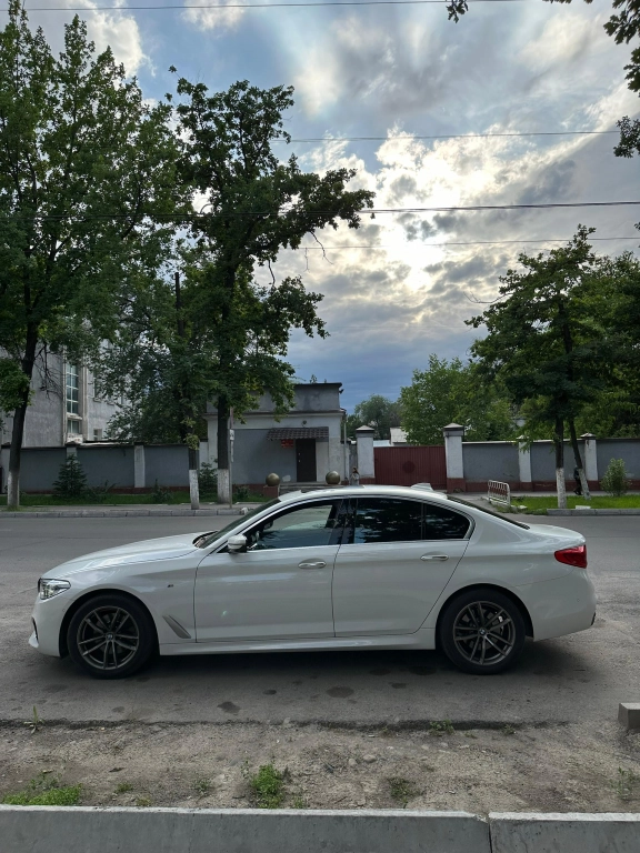 BMW 5 серии, 2018, 2.0