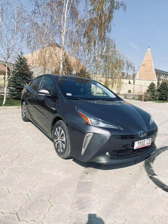 Toyota Prius, 2019, 1.8