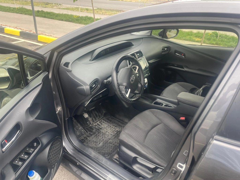 Toyota Prius, 2016, 1.8
