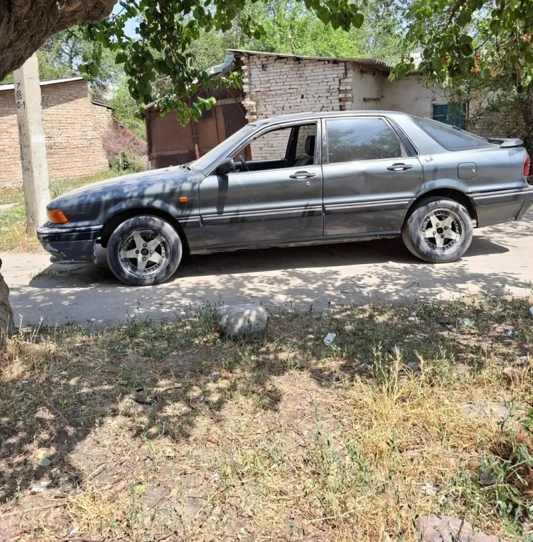 Mitsubishi Galant, 1991, 1.8