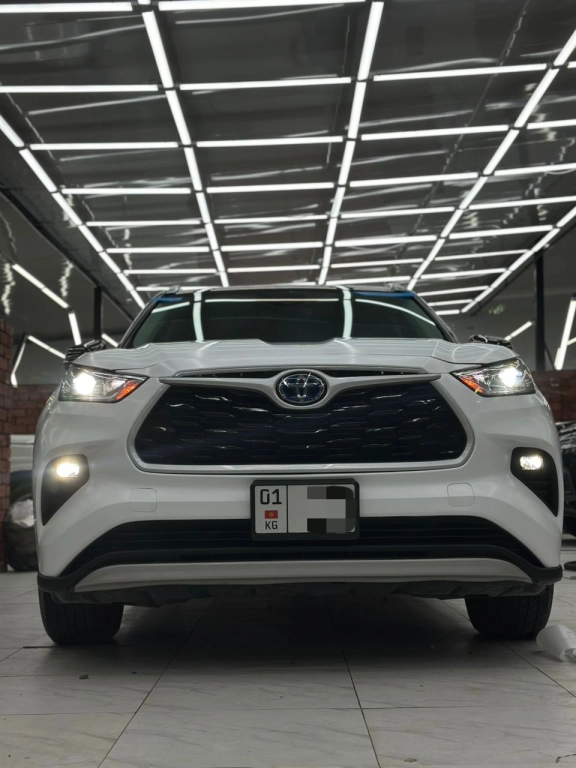 Toyota Highlander, 2021, 2.5
