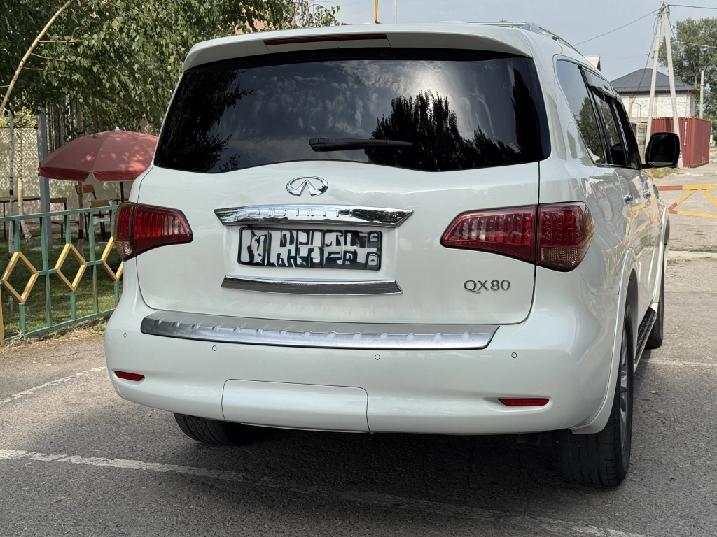 Infiniti QX80, 2017, 5.6