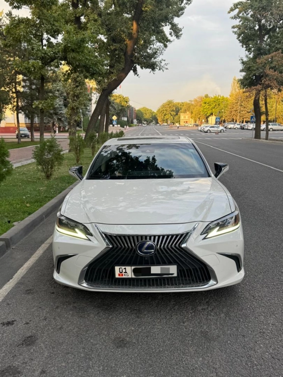 Lexus ES, 2019, 2.5
