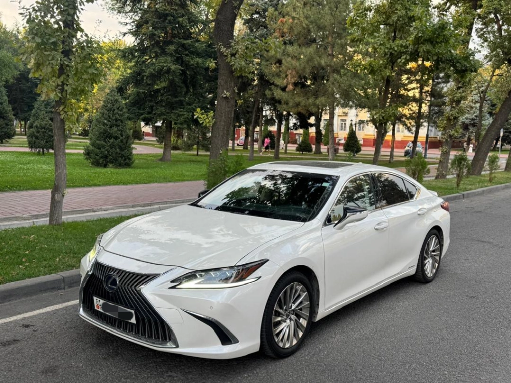 Lexus ES, 2019, 2.5