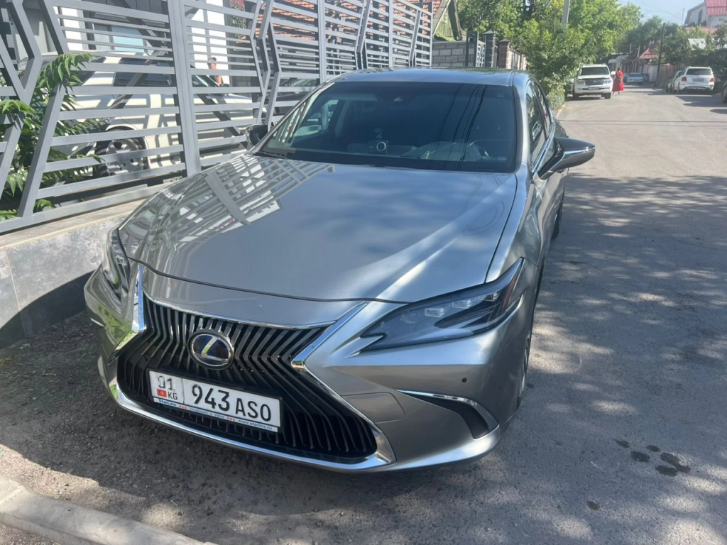 Lexus ES, 2019, 2.5