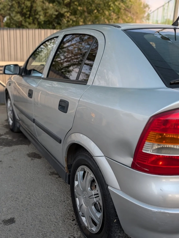 Opel Astra, 2003, 1.6