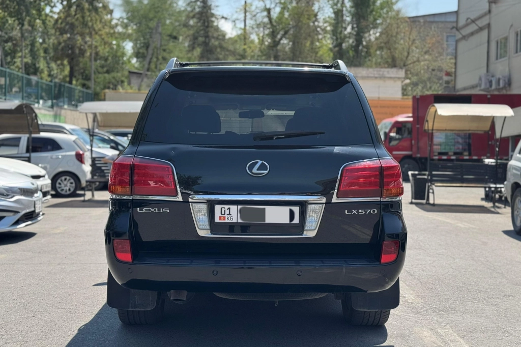 Lexus LX, 2008, 5.7