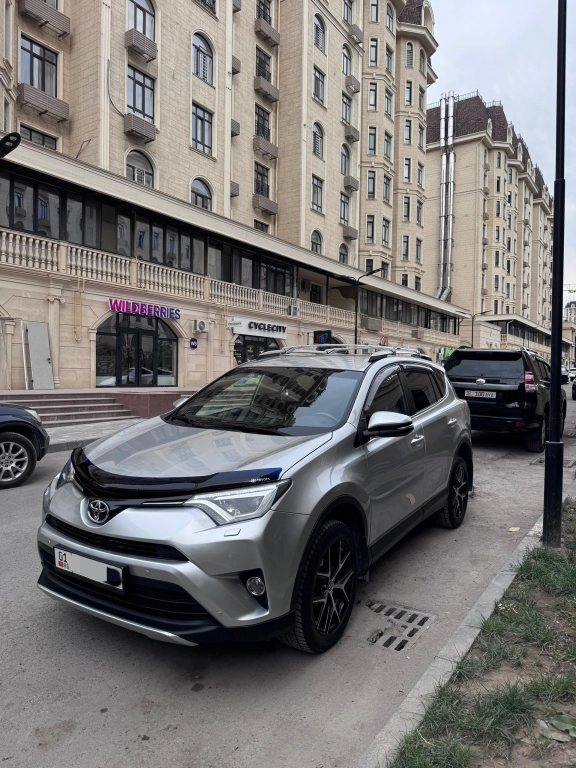 Toyota RAV4, 2018, 2.0