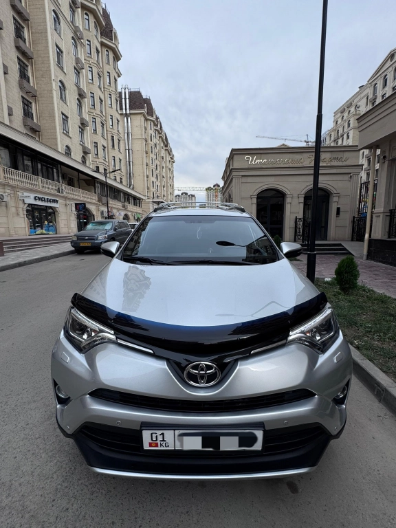 Toyota RAV4, 2018, 2.0