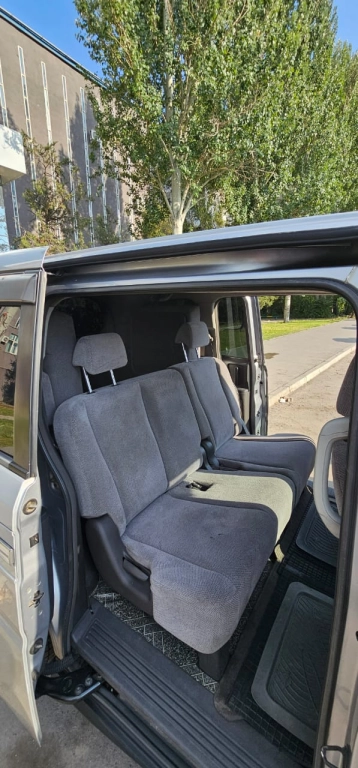 Honda Stepwgn, 2005, 2.0