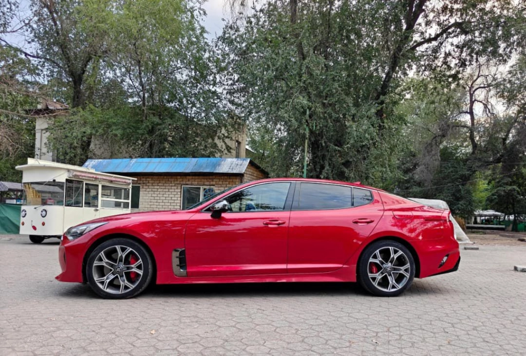 Kia Stinger, 2019, 2.2