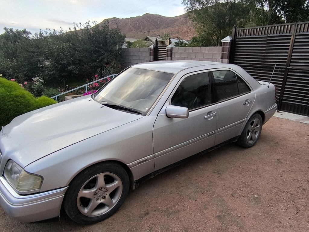 Mercedes-Benz C-Класс, 1994, 2.2