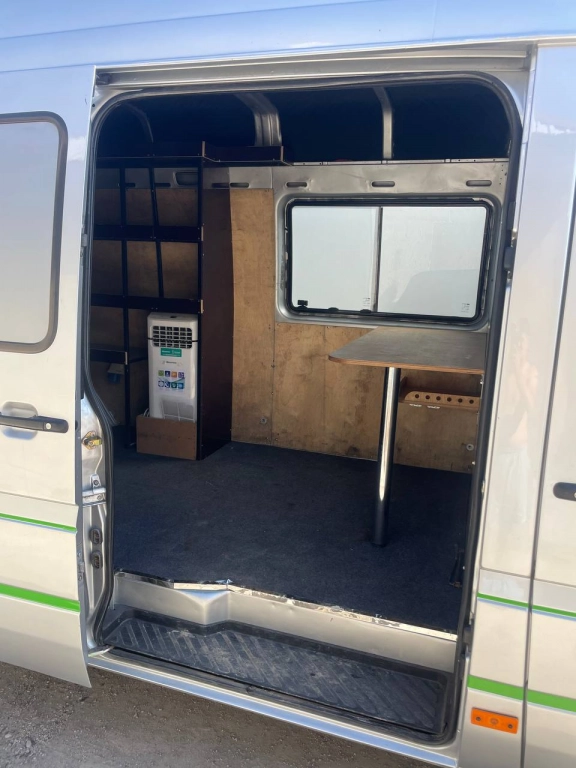 Mercedes Benz sprinter