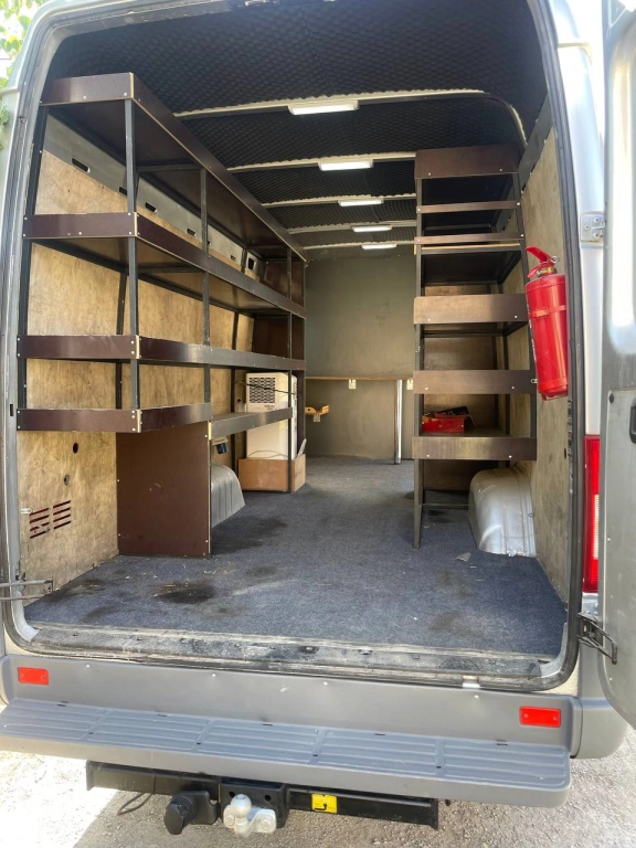 Mercedes Benz sprinter