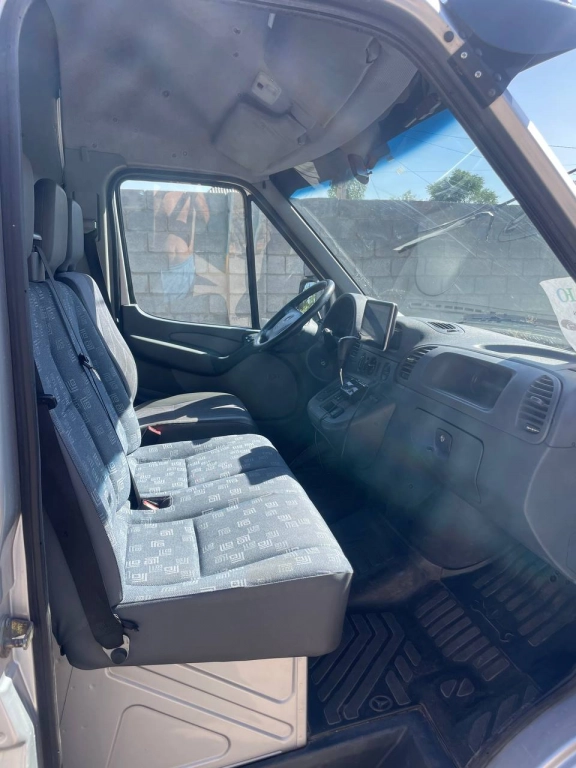 Mercedes Benz sprinter