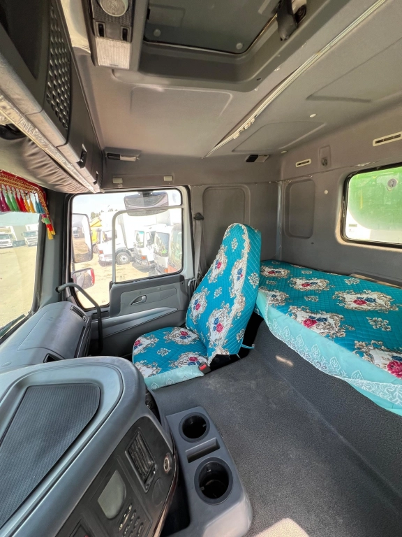 Howo 2022 миксер