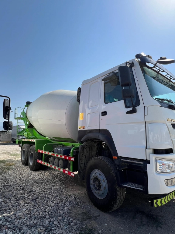 Howo 2022 миксер