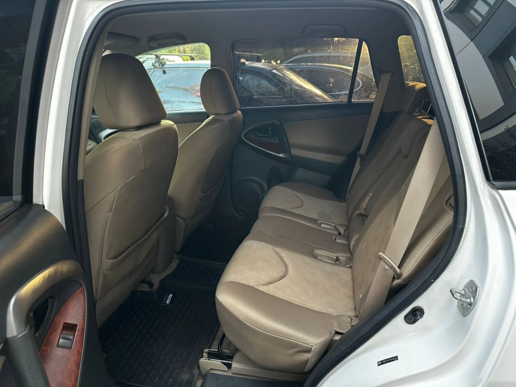 Toyota RAV4, 2011, 2.5
