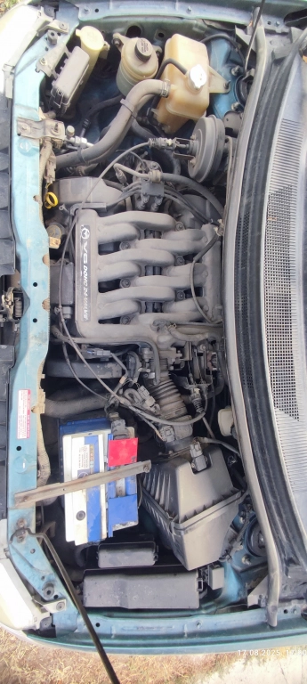 Mazda MPV, 2000, 2.5