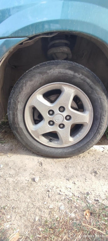 Mazda MPV, 2000, 2.5