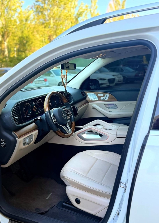 Mercedes-Benz GLS, 2020