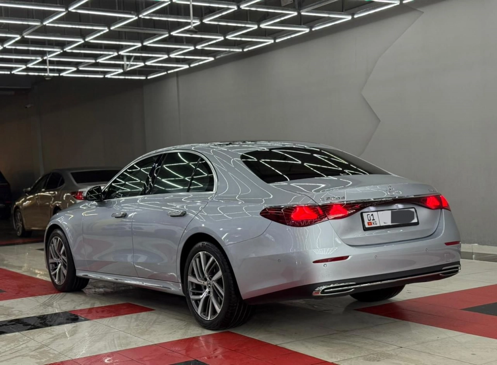 Mercedes-Benz E-Класс, 2024, 2.0