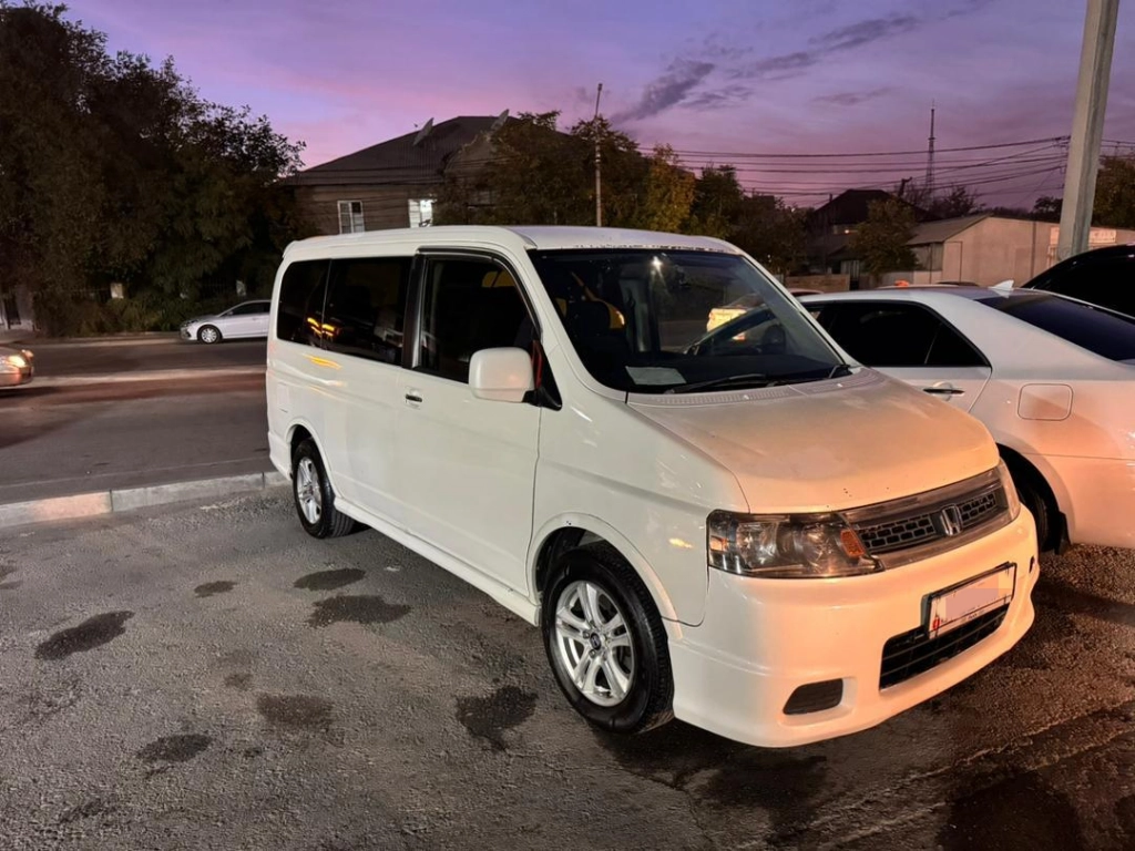 Honda Stepwgn, 2003, 2.0