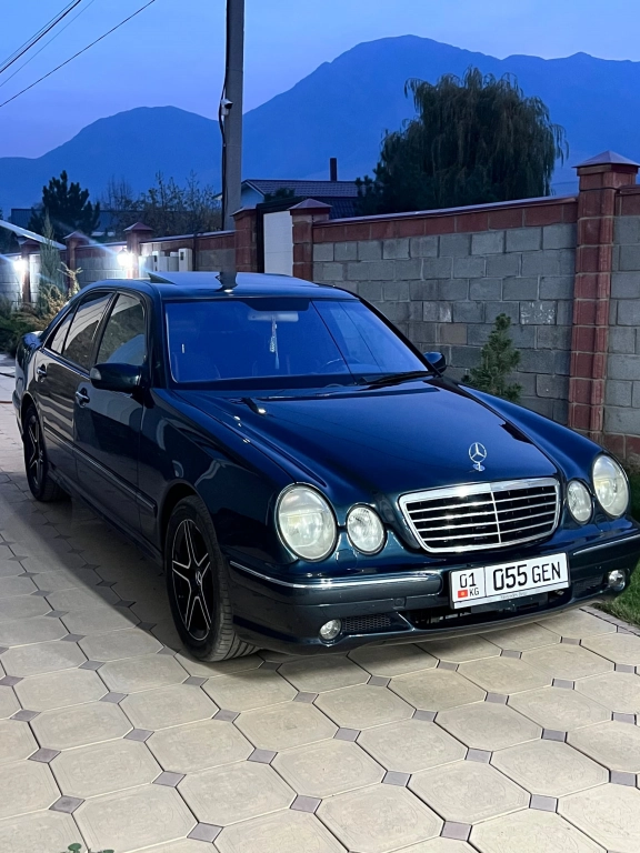 Mercedes-Benz E-Класс, 2001, 5.0