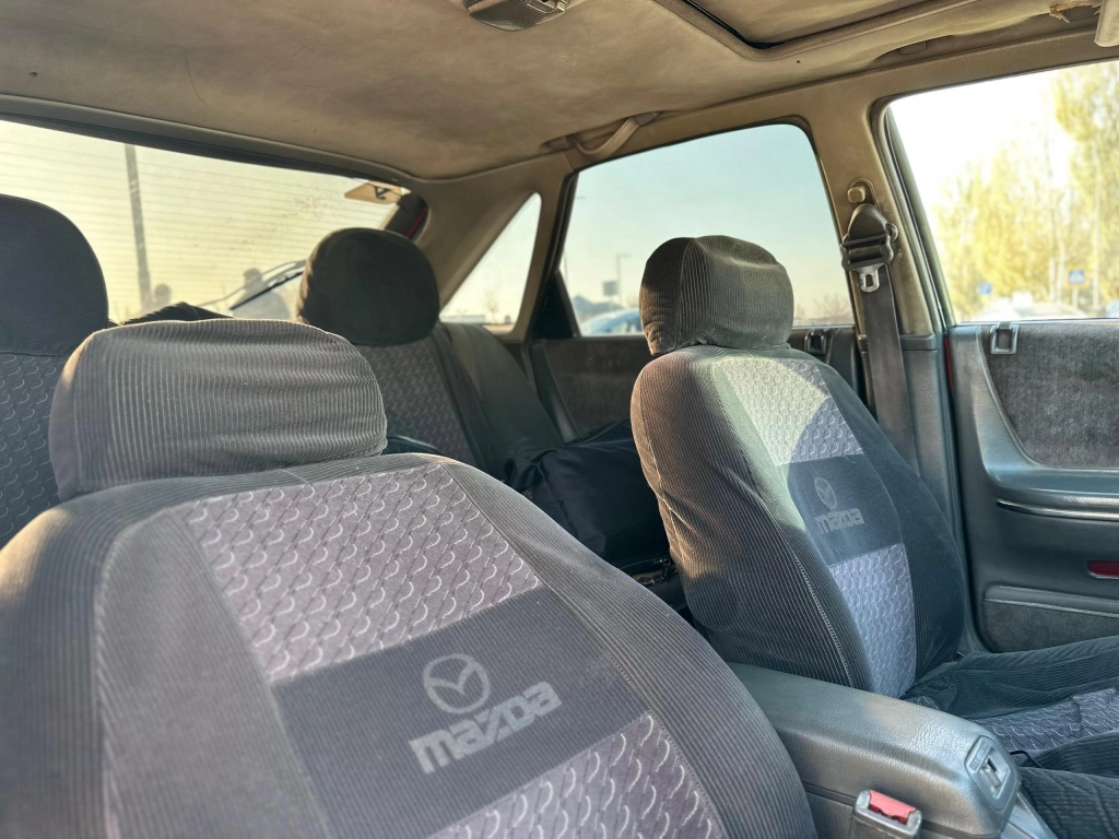 Mazda 626, 1984, 2.2