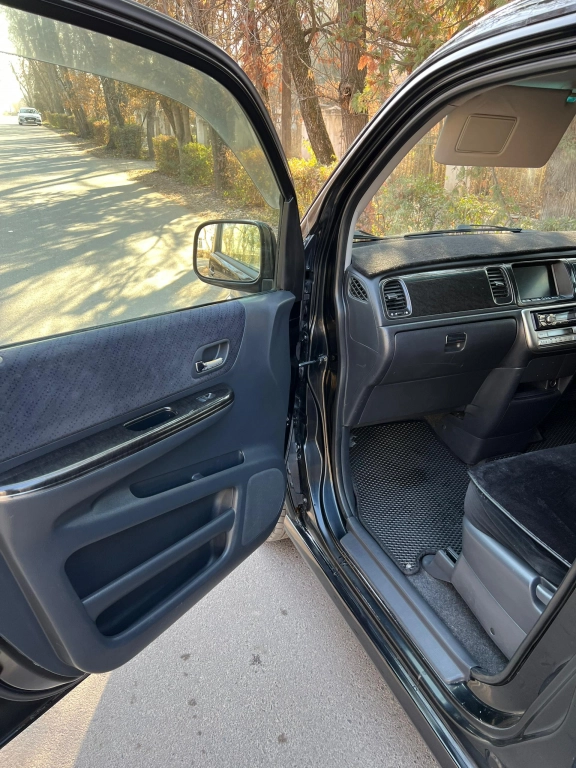 Honda Stepwgn, 2003, 2.0