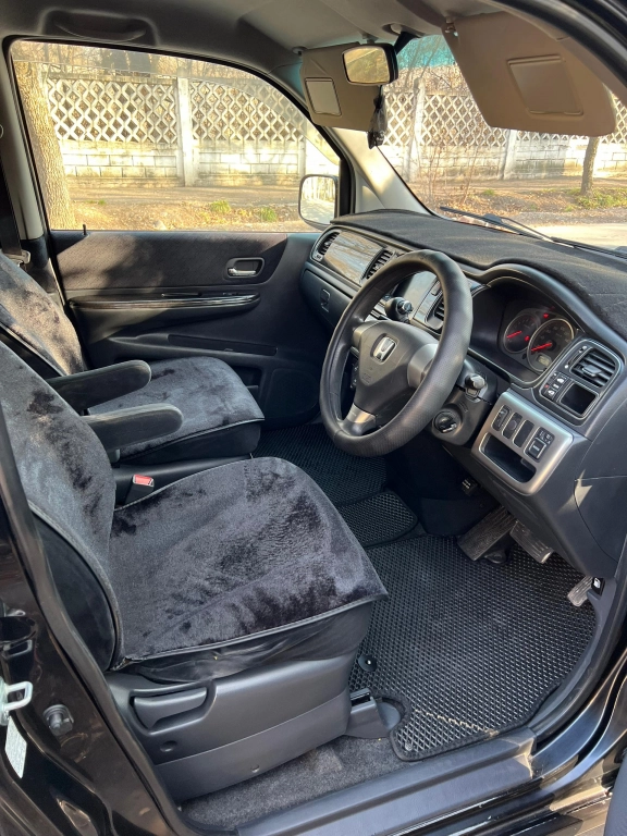 Honda Stepwgn, 2003, 2.0