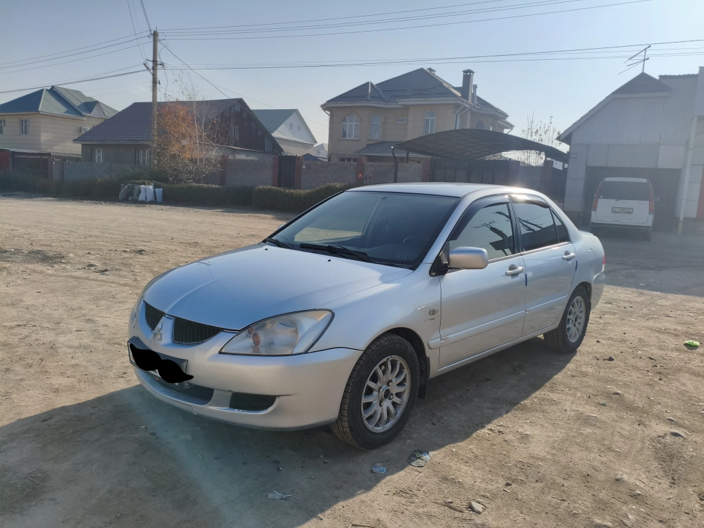 Mitsubishi Lancer, 2004, 1.3