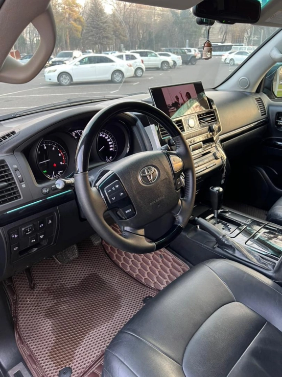 Toyota Land Cruiser, 2011, 4.5