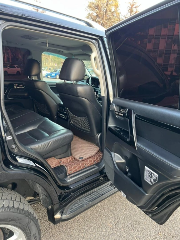 Toyota Land Cruiser, 2011, 4.5