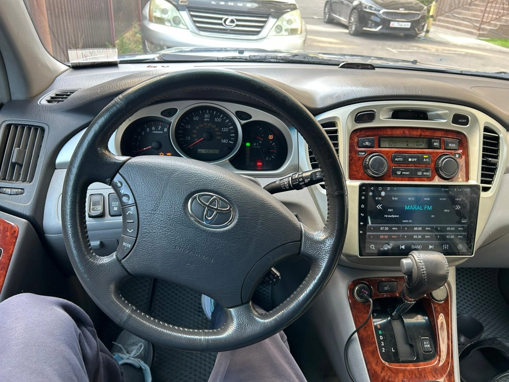 Toyota Highlander, 2004, 3.3
