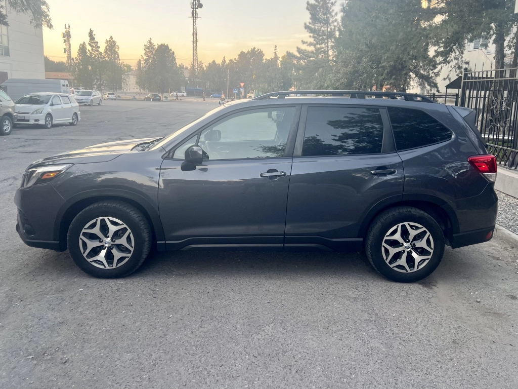 Subaru Forester, 2022, 2.5