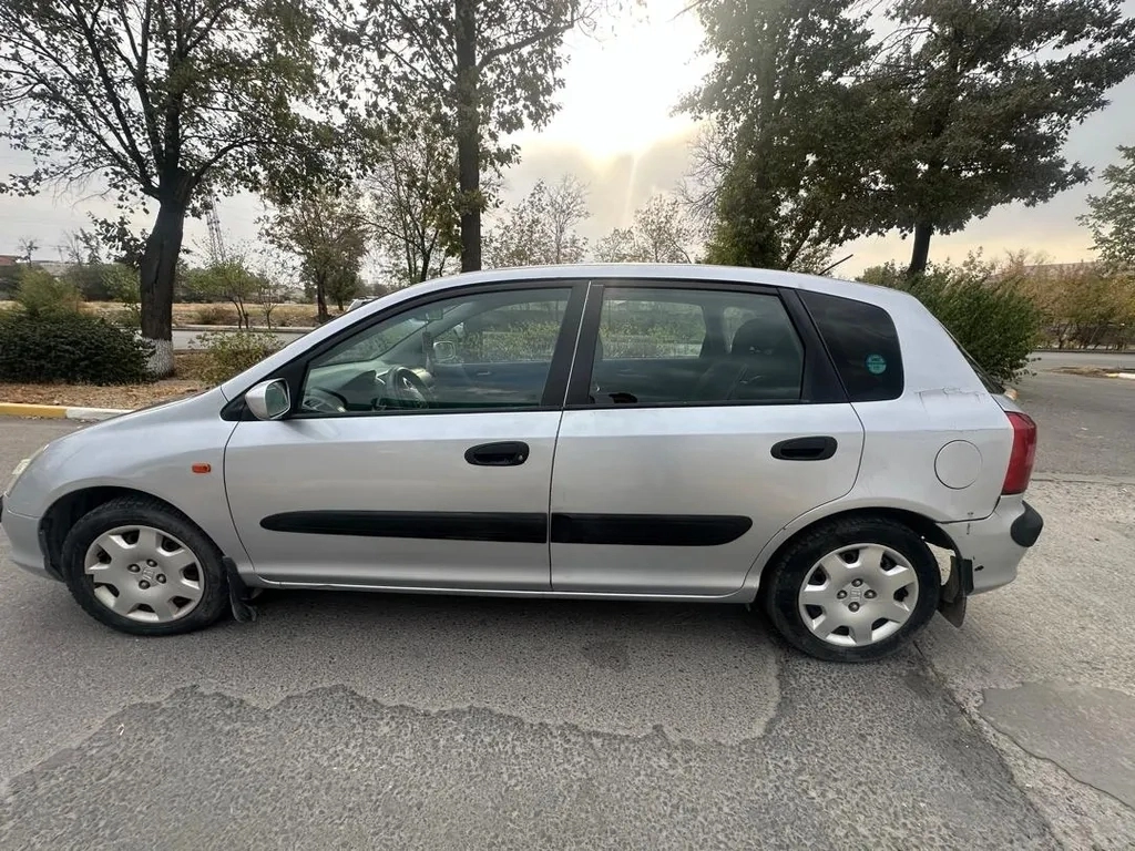 Honda Civic, 2003, 1.5