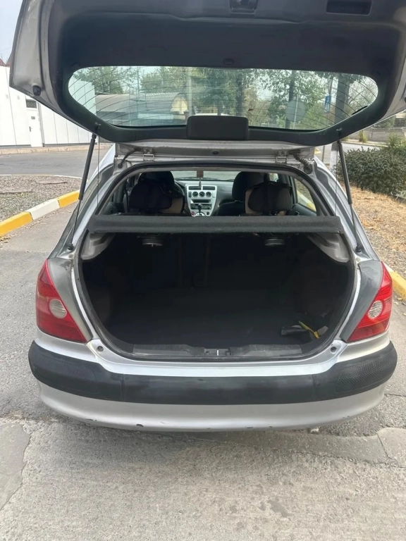 Honda Civic, 2003, 1.5