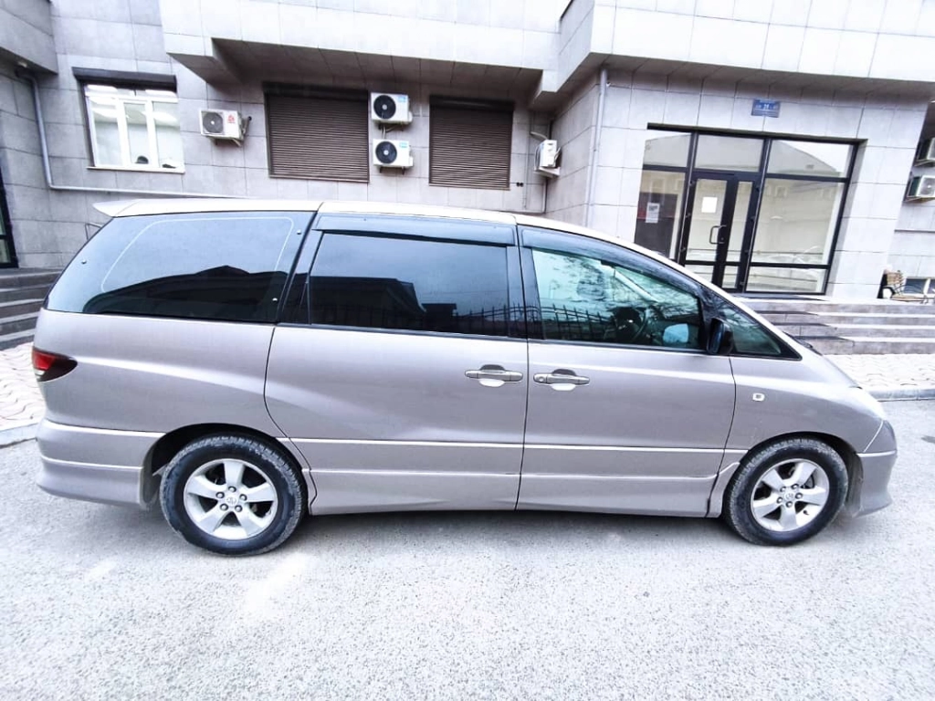 Toyota Estima, 2003, 2.4