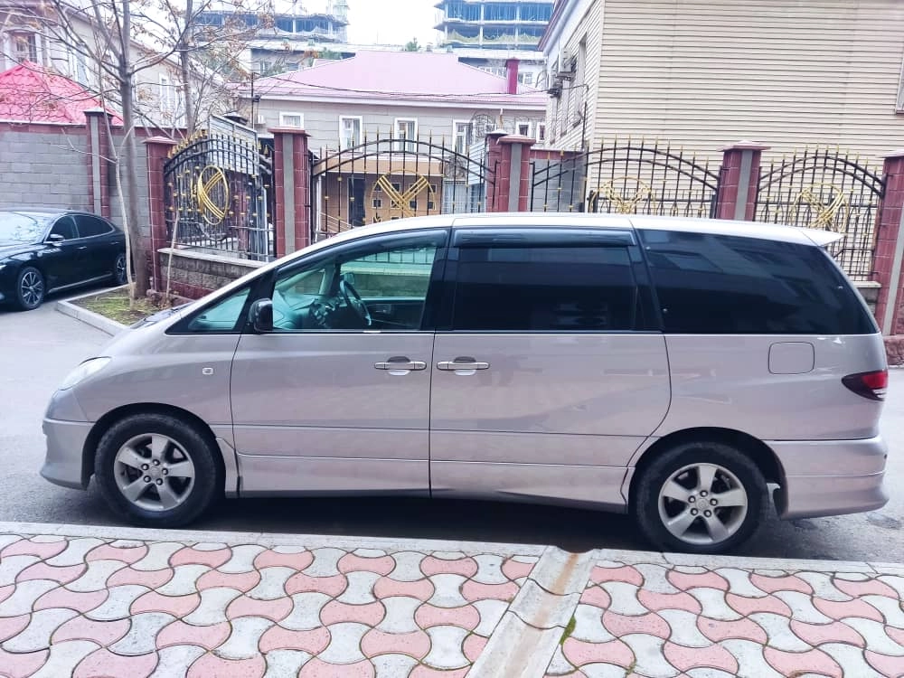 Toyota Estima, 2003, 2.4