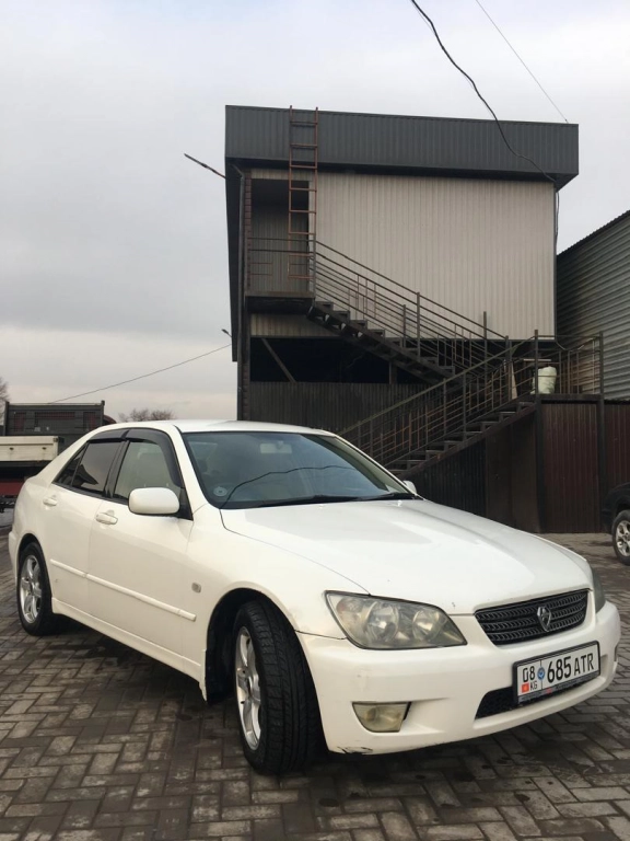 Toyota Altezza, 2003, 2.0