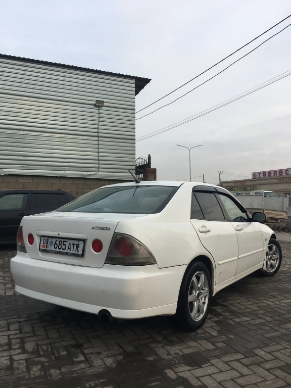 Toyota Altezza, 2003, 2.0