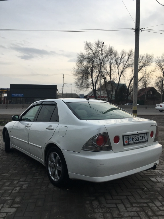 Toyota Altezza, 2003, 2.0