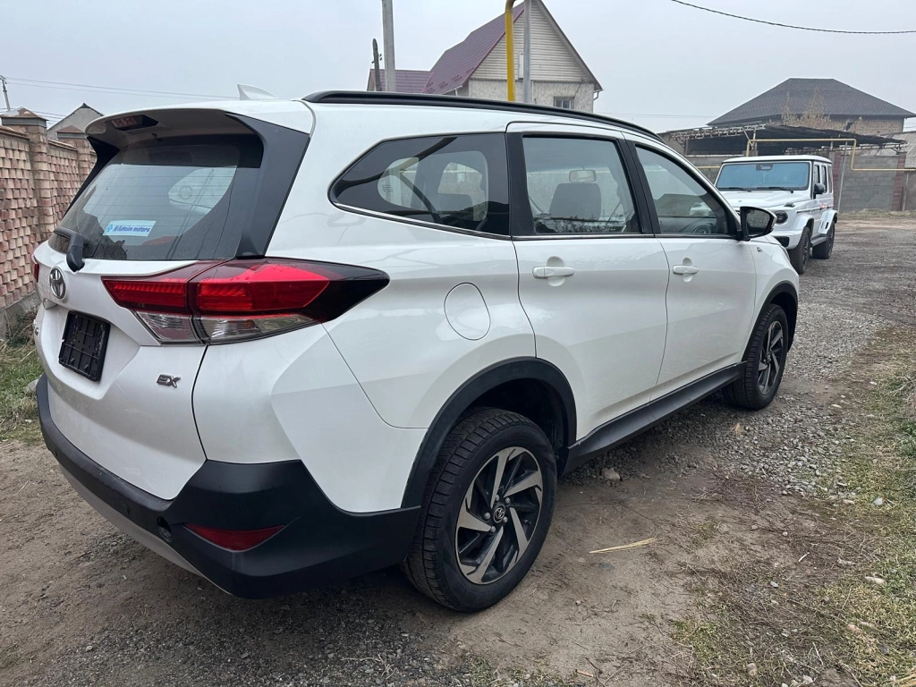 Toyota Rush, 2023, 1.5