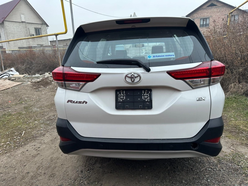 Toyota Rush, 2023, 1.5