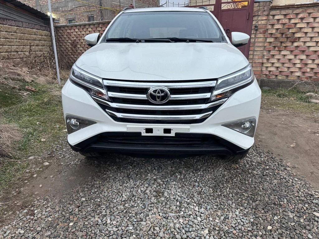 Toyota Rush, 2023, 1.5