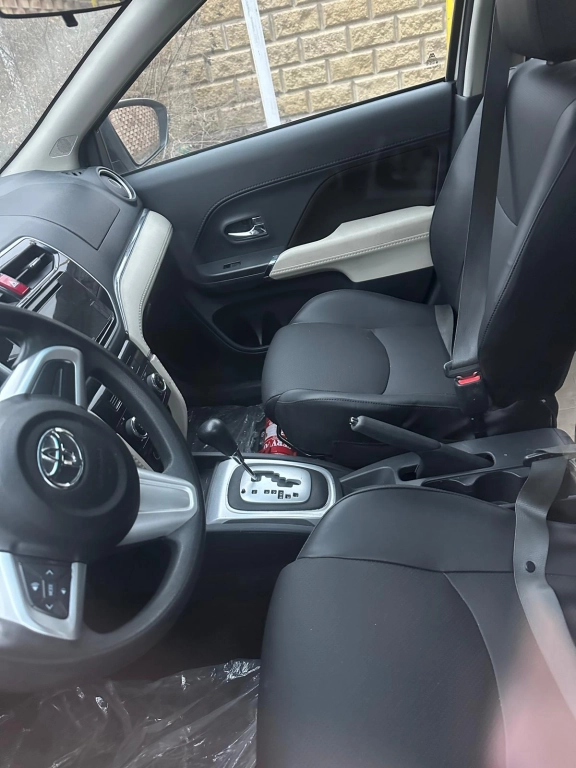 Toyota Rush, 2023, 1.5