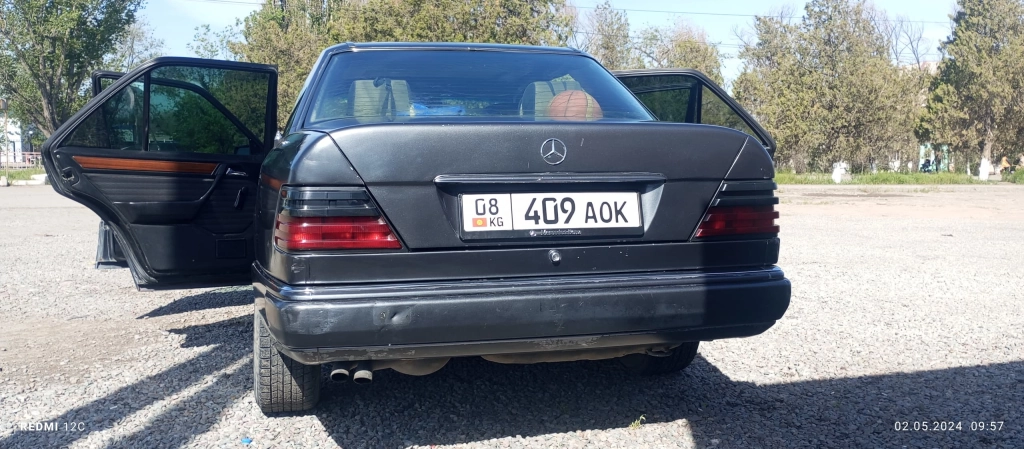 Mercedes-Benz W124, 1993, 3.0