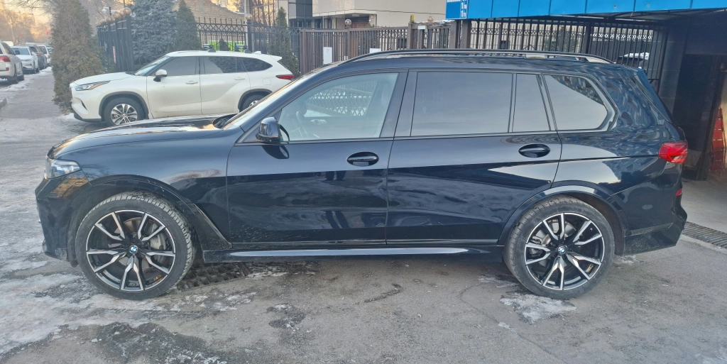 BMW X7, 2019, 4.4